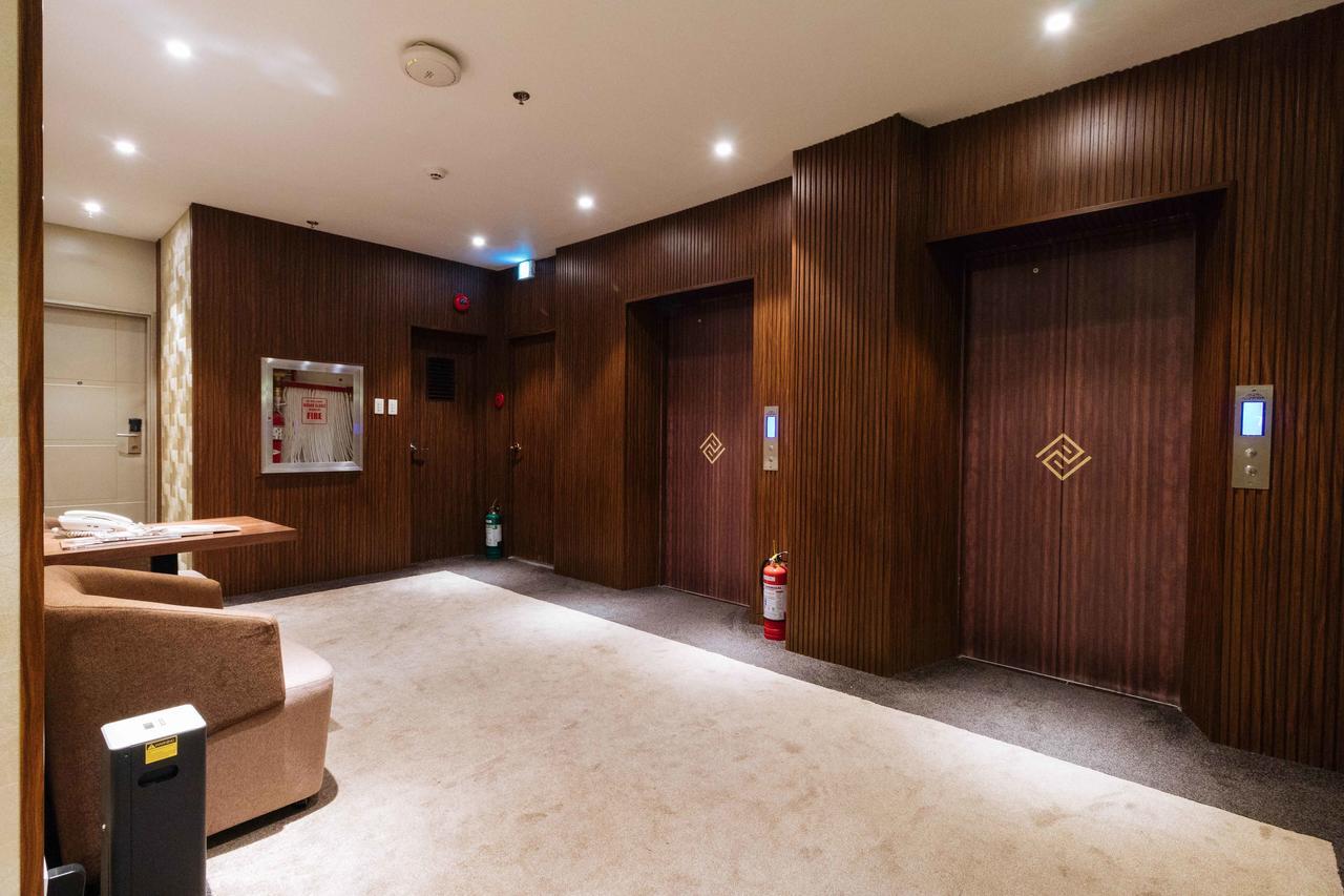 Reddoorz Premium @ South Triangle เกซอนซิตี้ ภายนอก รูปภาพ