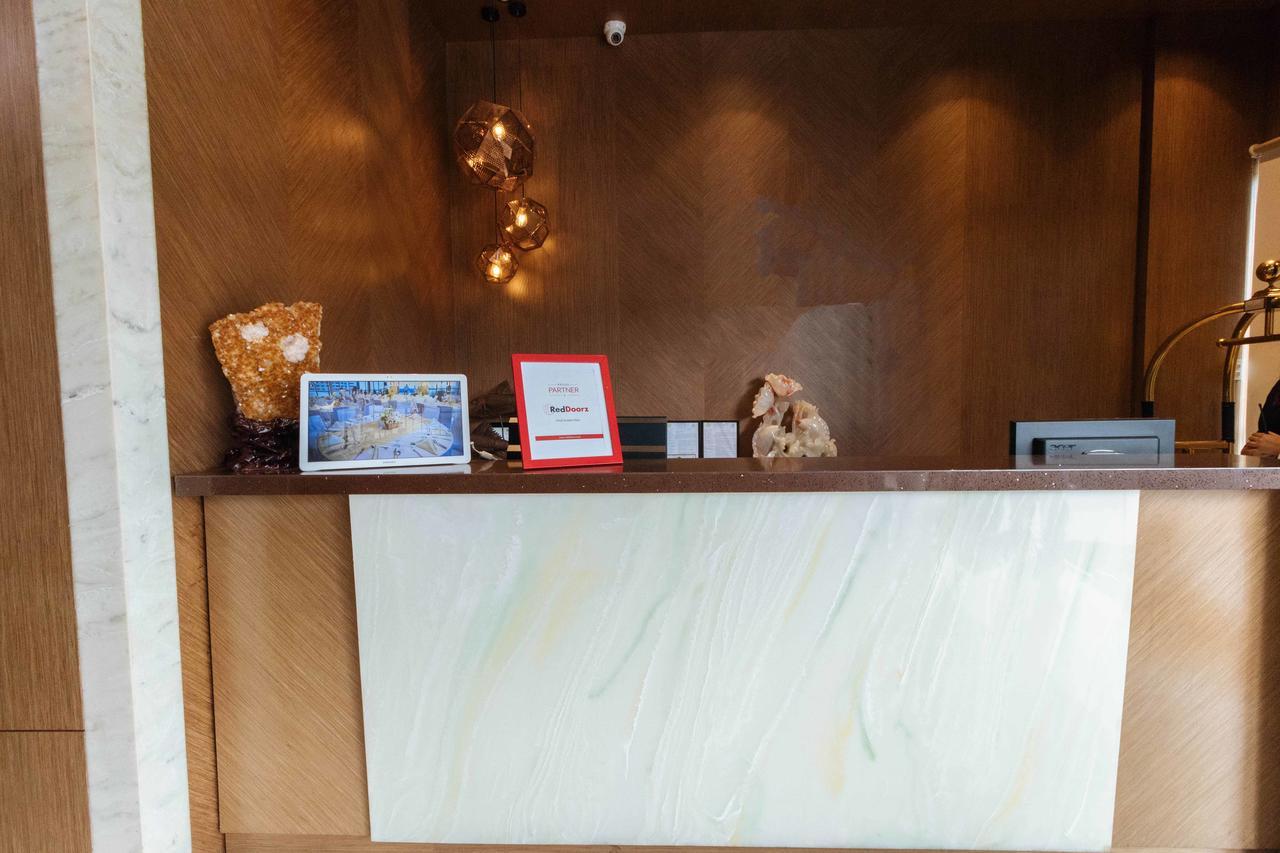 Reddoorz Premium @ South Triangle เกซอนซิตี้ ภายนอก รูปภาพ